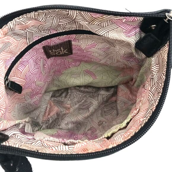 The Sak Laurel Crossbody Bag Colorblock Tri Color Pebble Leather Blk/Brown/Ivory - Picture 5 of 6